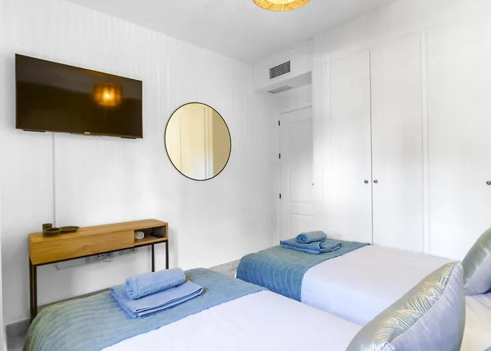 Hacienda Del Sol - Beachside By Finest Estepona