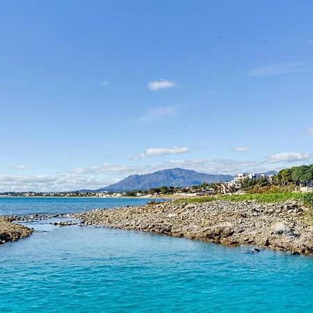 Hacienda Del Sol - Beachside Estepona