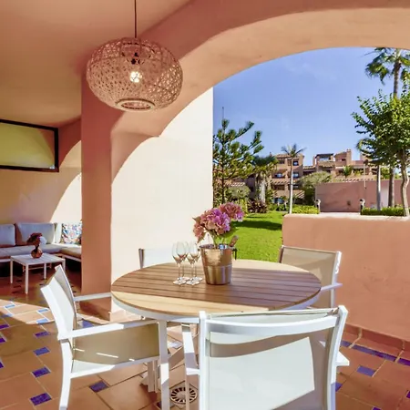 Apartment Hacienda Del Sol - Beachside By Finest