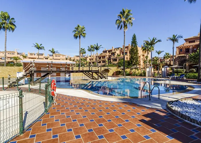 Апартаменты Hacienda Del Sol - Beachside By Finest