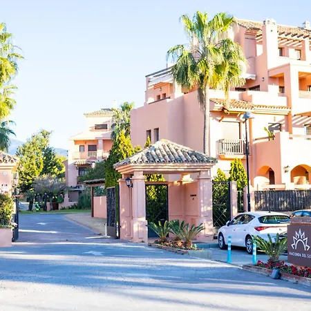 Hacienda Del Sol - Beachside * Estepona