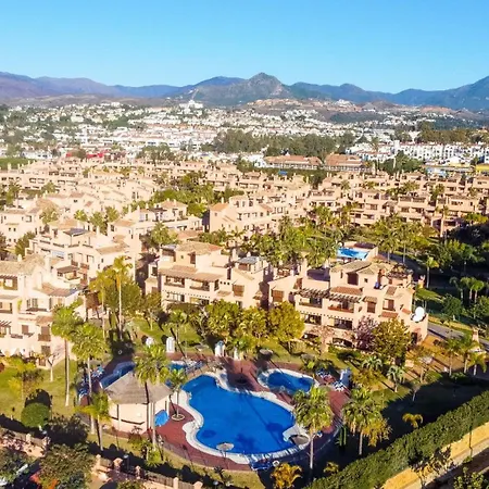 Apartment Hacienda Del Sol - Beachside